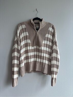 🤍Striped Quarter Zip Sweater